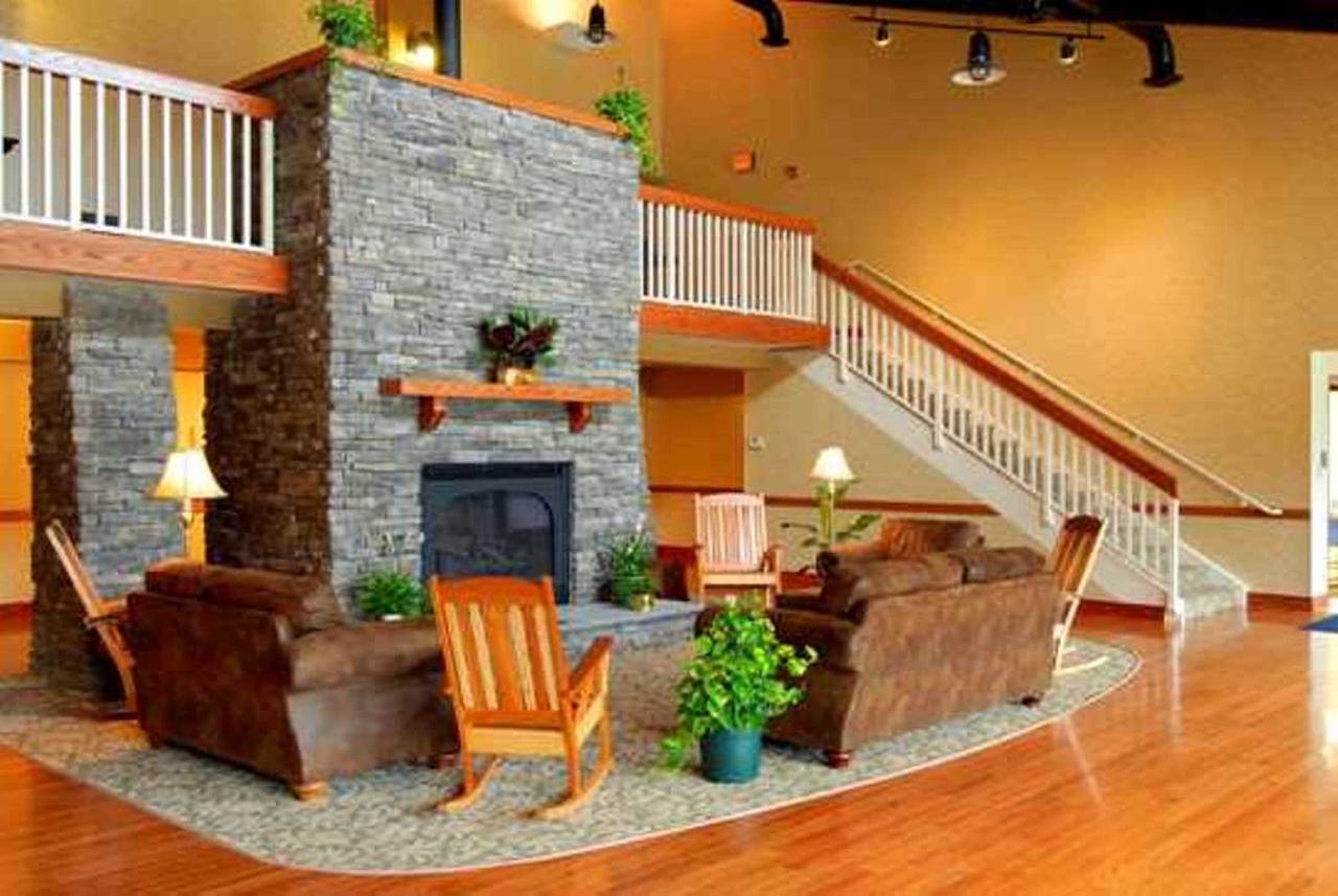 Chief Logan Lodge Hotel & Conference Exterior foto